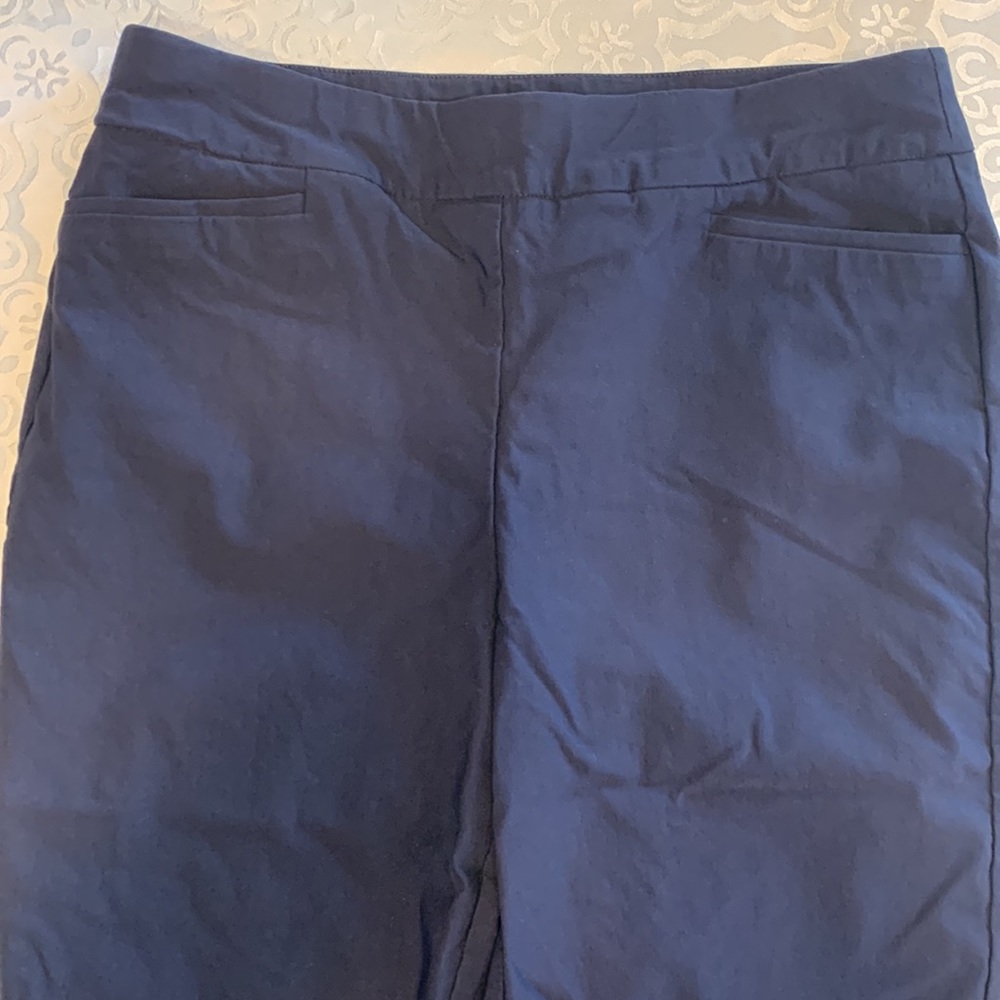 Chico’s size 1 shorts - Picture 4 of 14